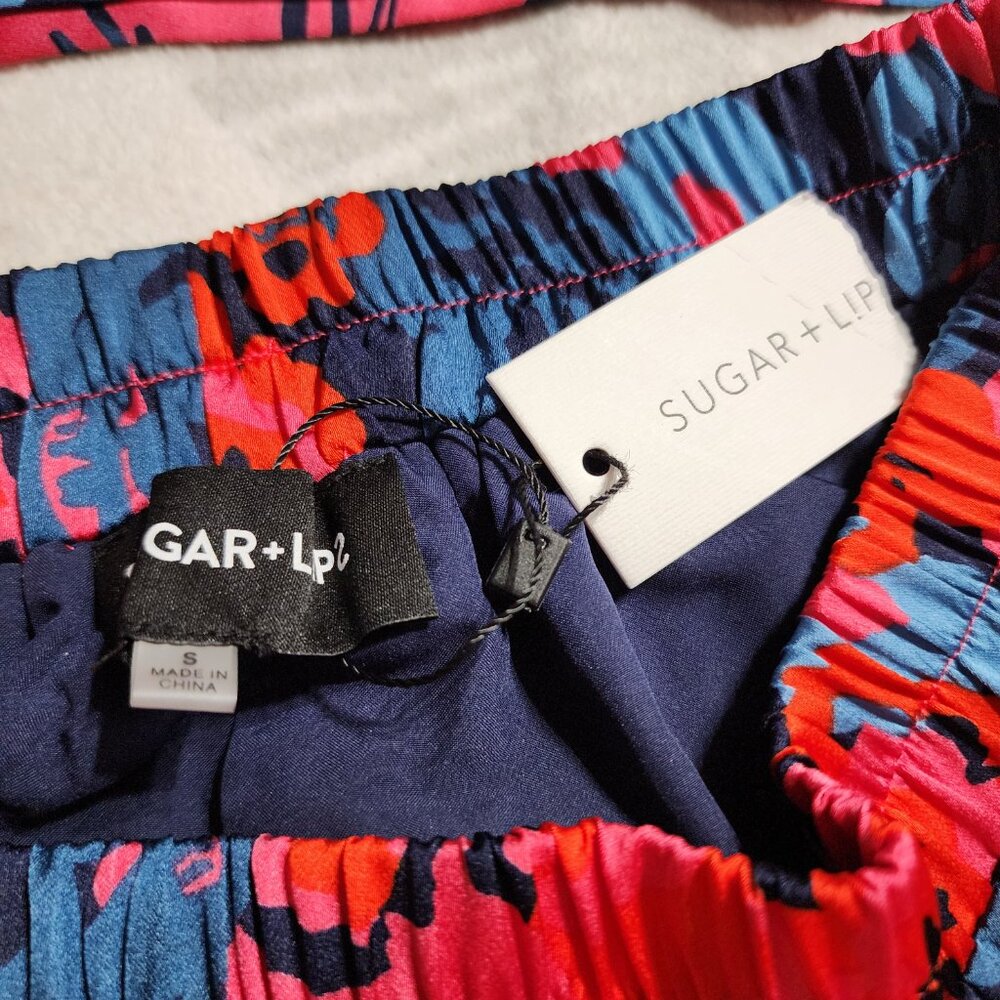 NWT Sweet Romance Satin Flutter Sleeve Wrap Top & Drawstring Shorts 2pc - Size S - Picture 2 of 7